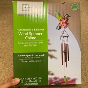NEW Mainstays Hummingbird & Flower Wind Spinner Chime